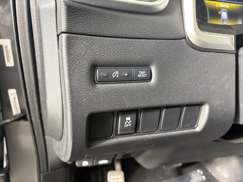 Used 2017 Nissan Murano S w/ Navigation Package FWD image 13