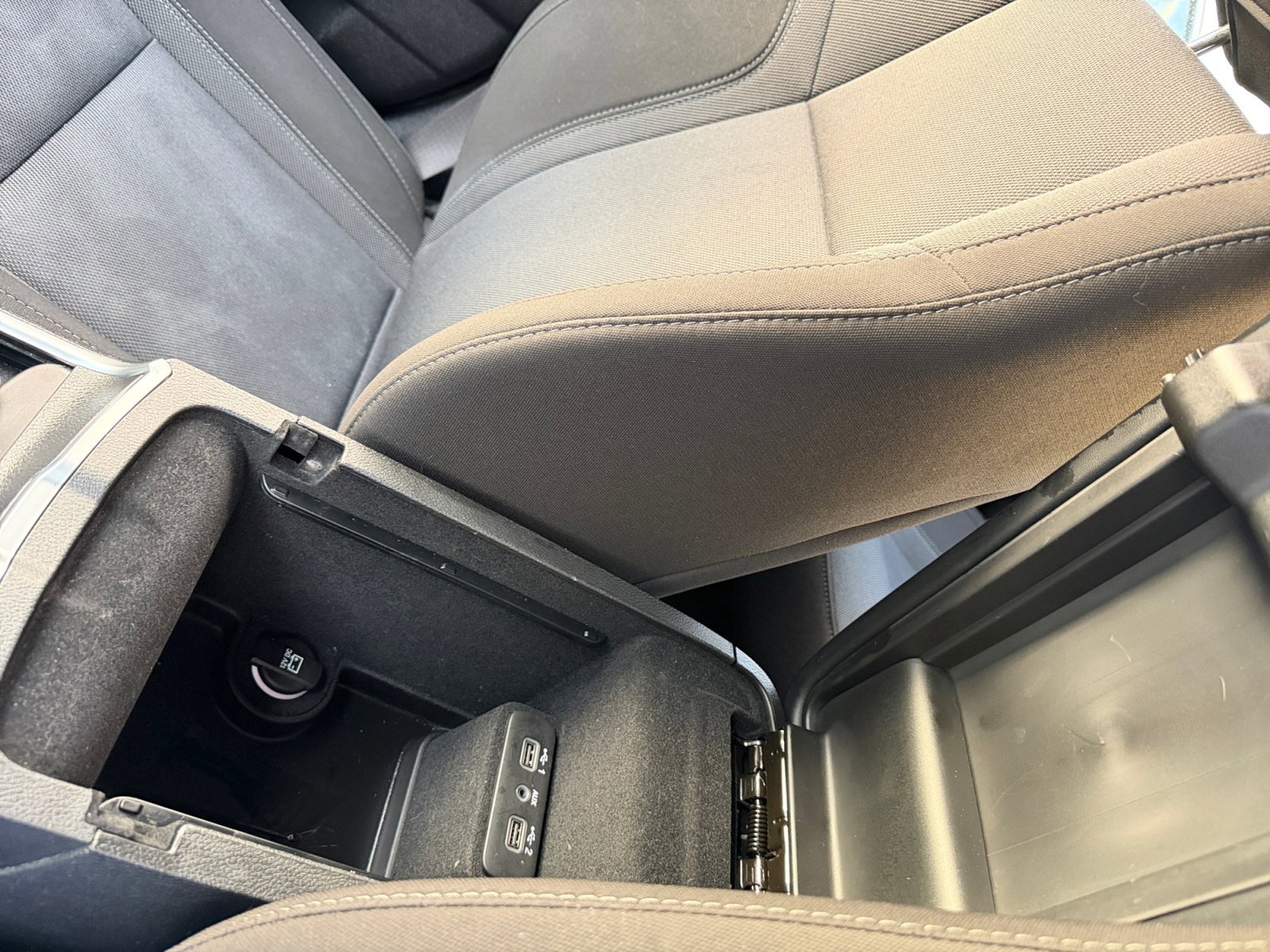 Used 2022 Dodge Charger SXT image 30