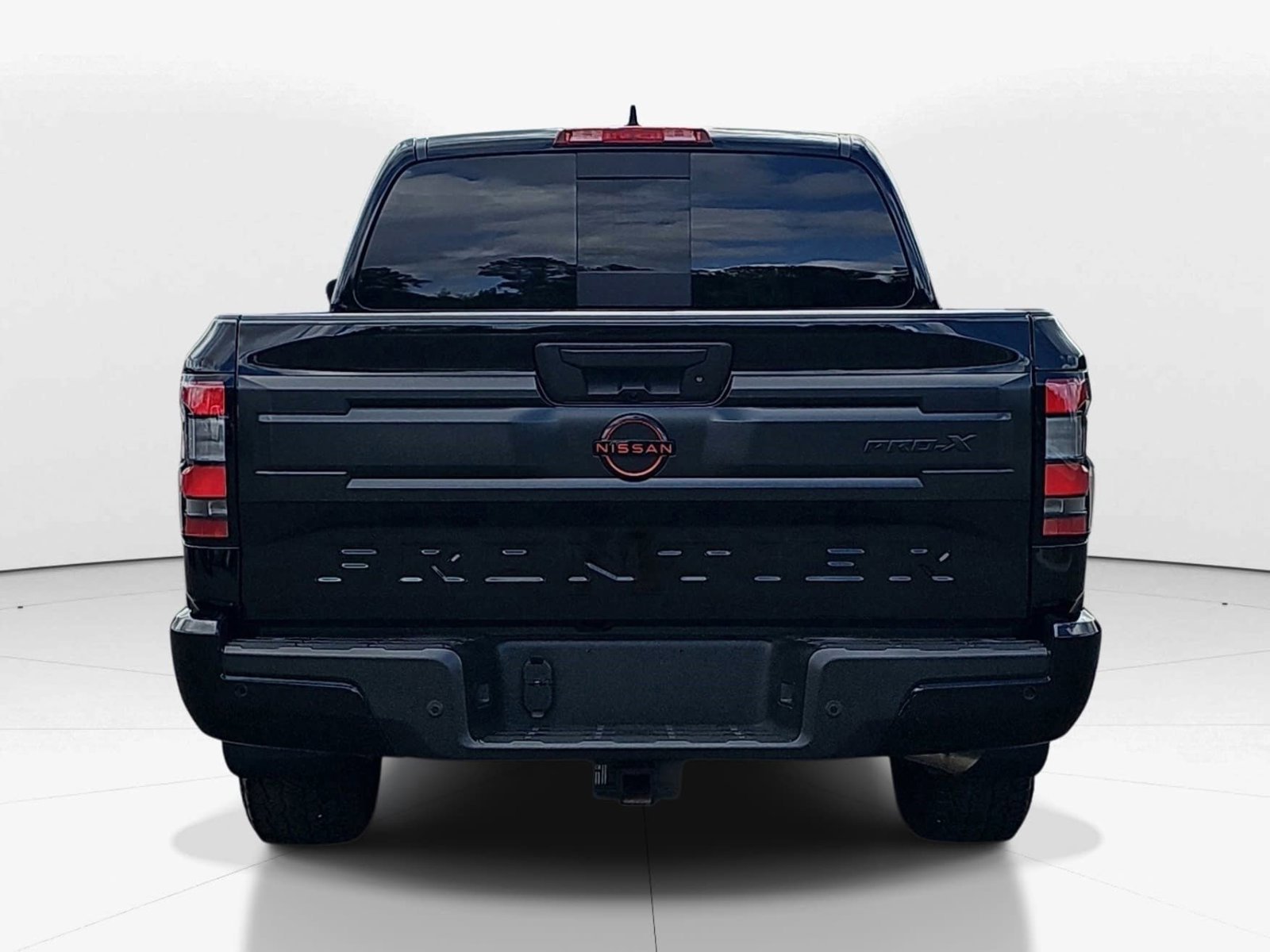 Used 2025 Nissan Frontier Pro-X w/ Pro Premium Package image 4