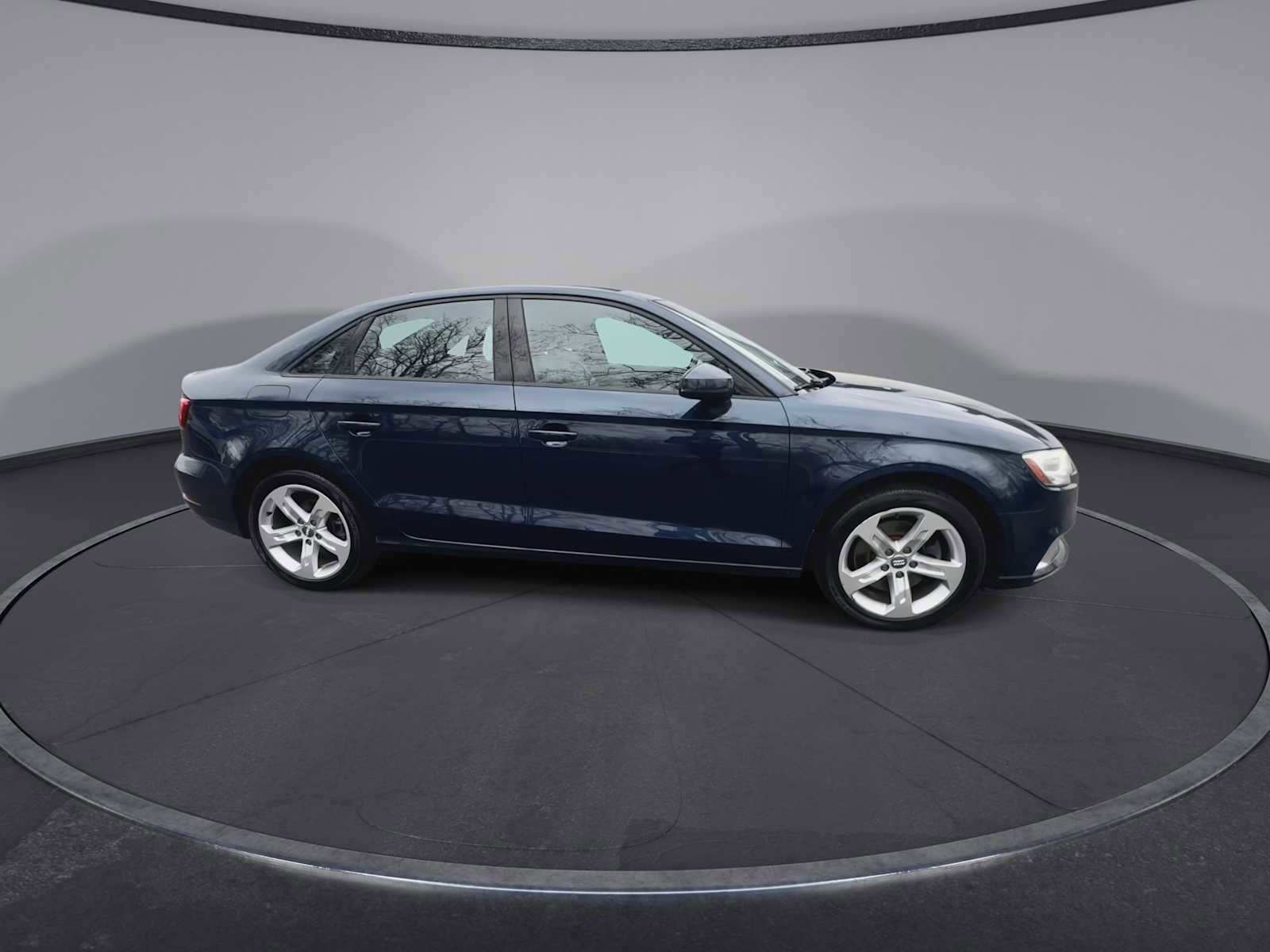 Used 2018 Audi A3 2.0T Premium image 9