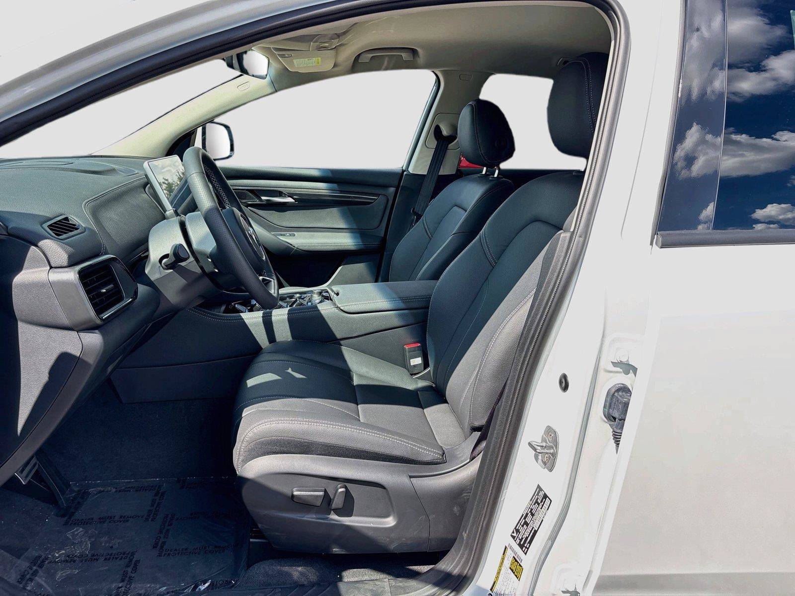 New 2027 VinFast VF 8 Eco AWD/4WD image 20