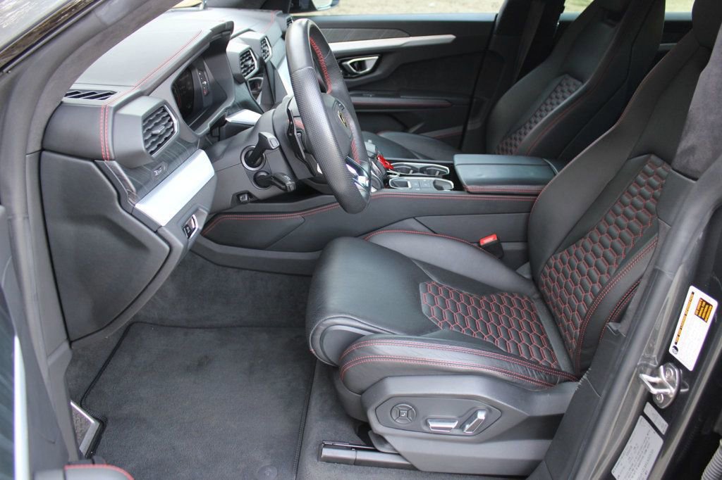 Used 2019 Lamborghini Urus image 25