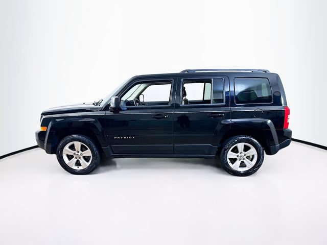 Used 2014 Jeep Patriot Latitude w/ Sun/Sound Group AWD/4WD image 5
