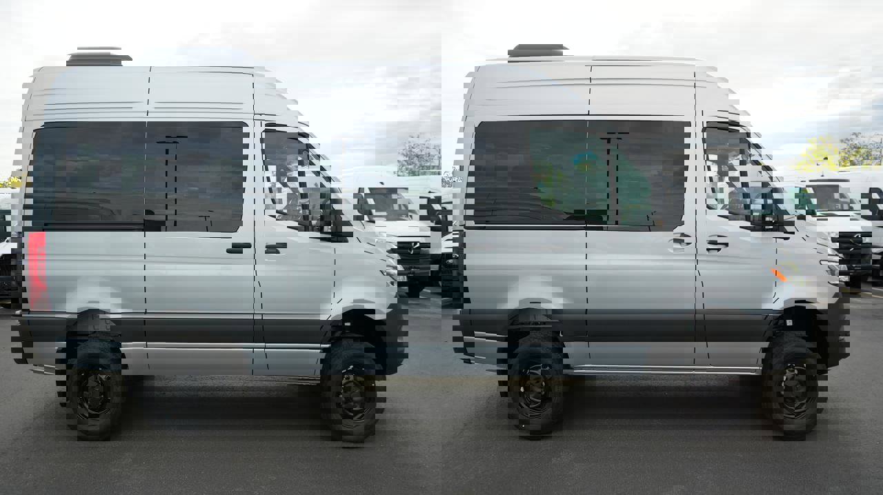 New 2025 Mercedes-Benz Sprinter 2500 image 5