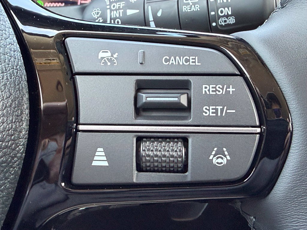 New 2026 Honda Pilot Touring image 16