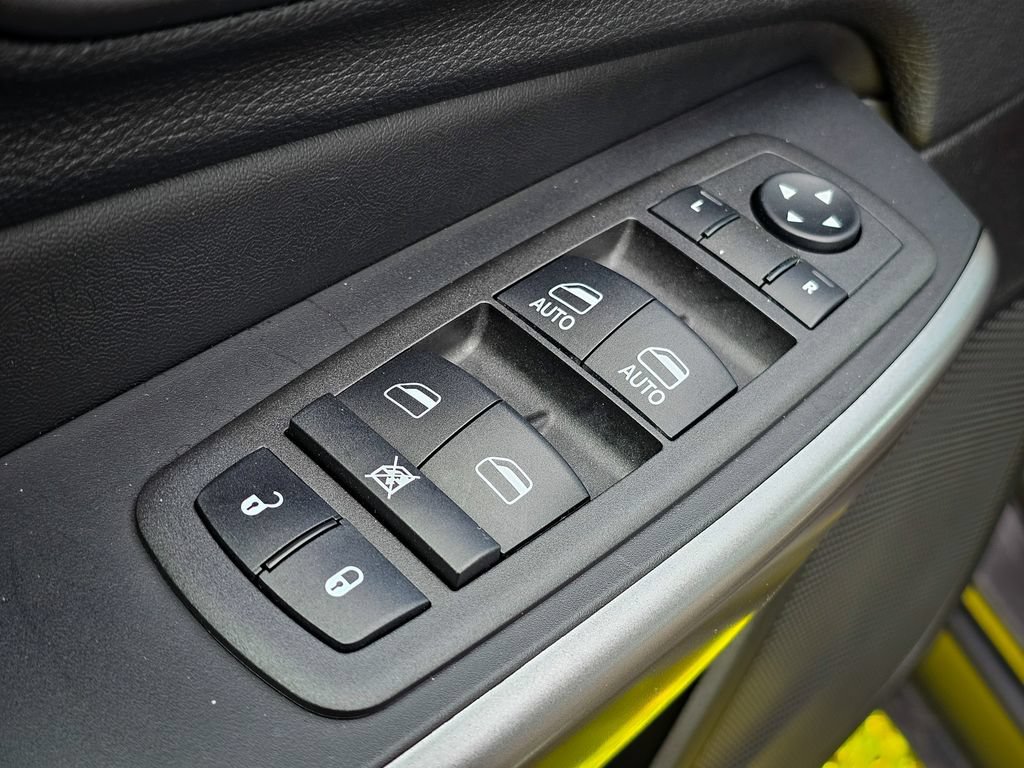 Certified 2022 Jeep Cherokee Latitude Lux AWD/4WD image 10