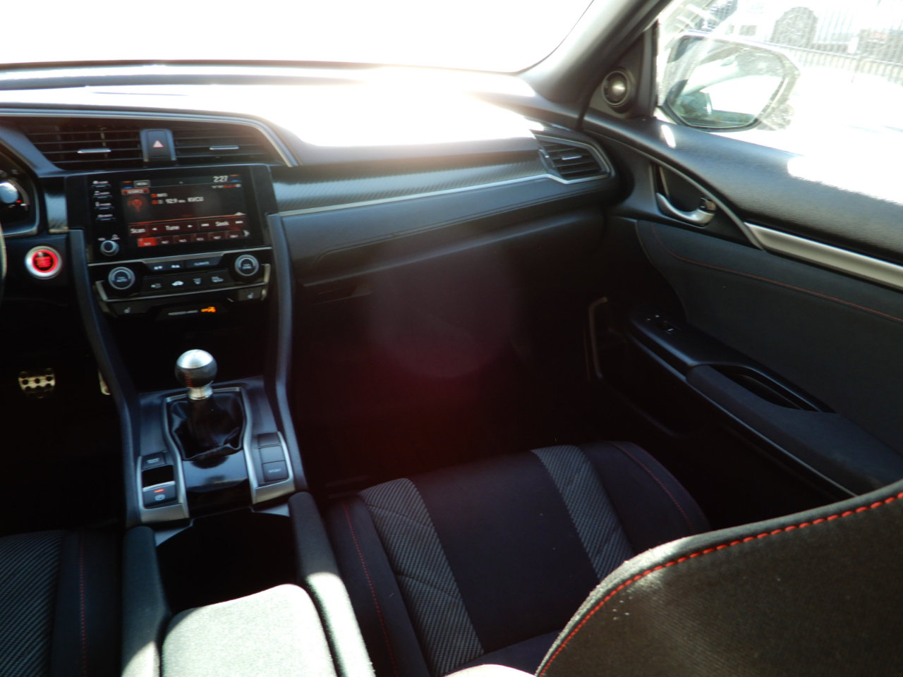 Used 2019 Honda Civic Si image 18