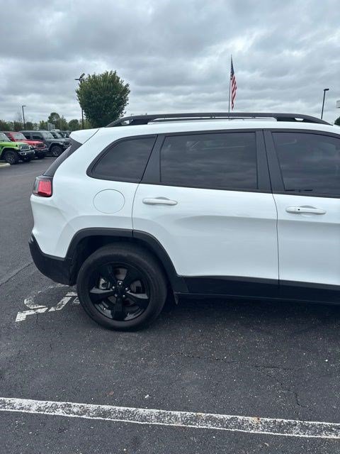 Used 2023 Jeep Cherokee Altitude Lux w/ Lux Elite Package AWD/4WD image 5