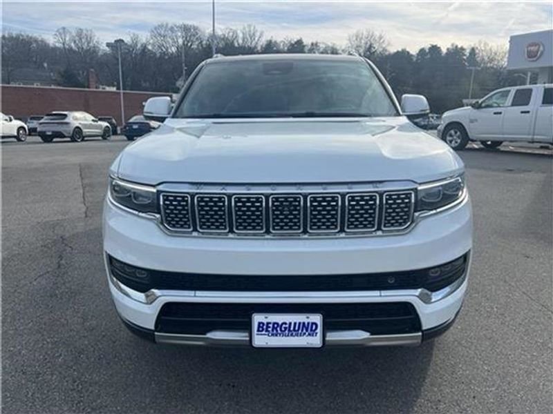 Used 2022 Jeep Grand Wagoneer Series II w/ Convenience Group III image 12