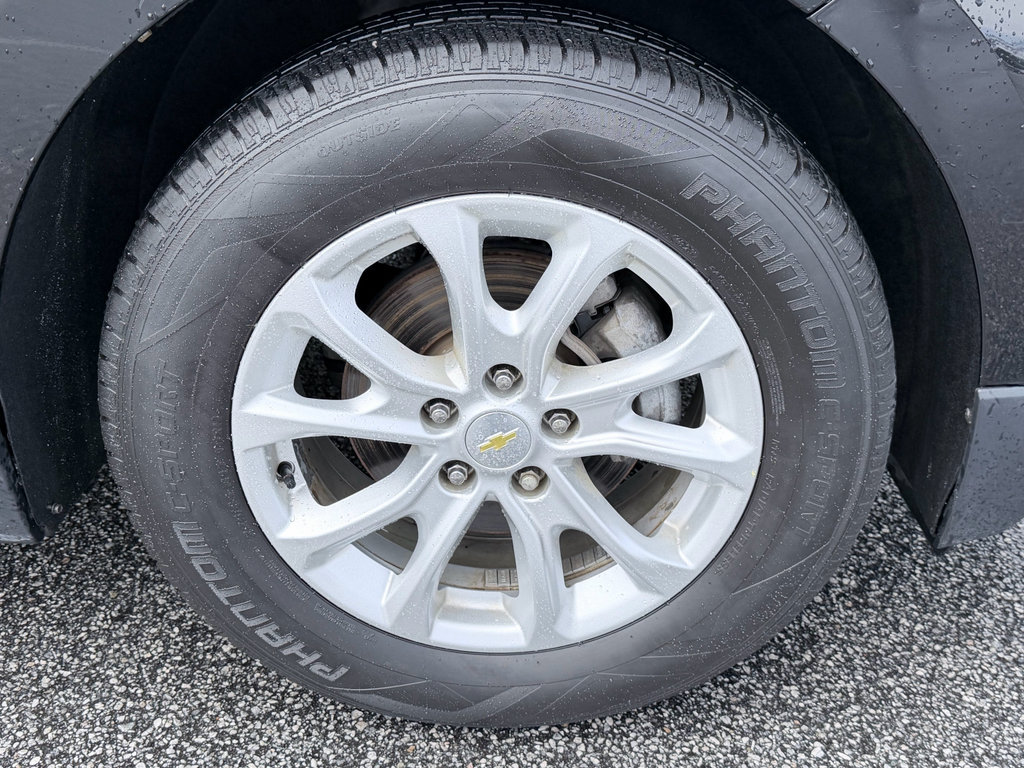 Used 2018 Chevrolet Equinox LT FWD image 35