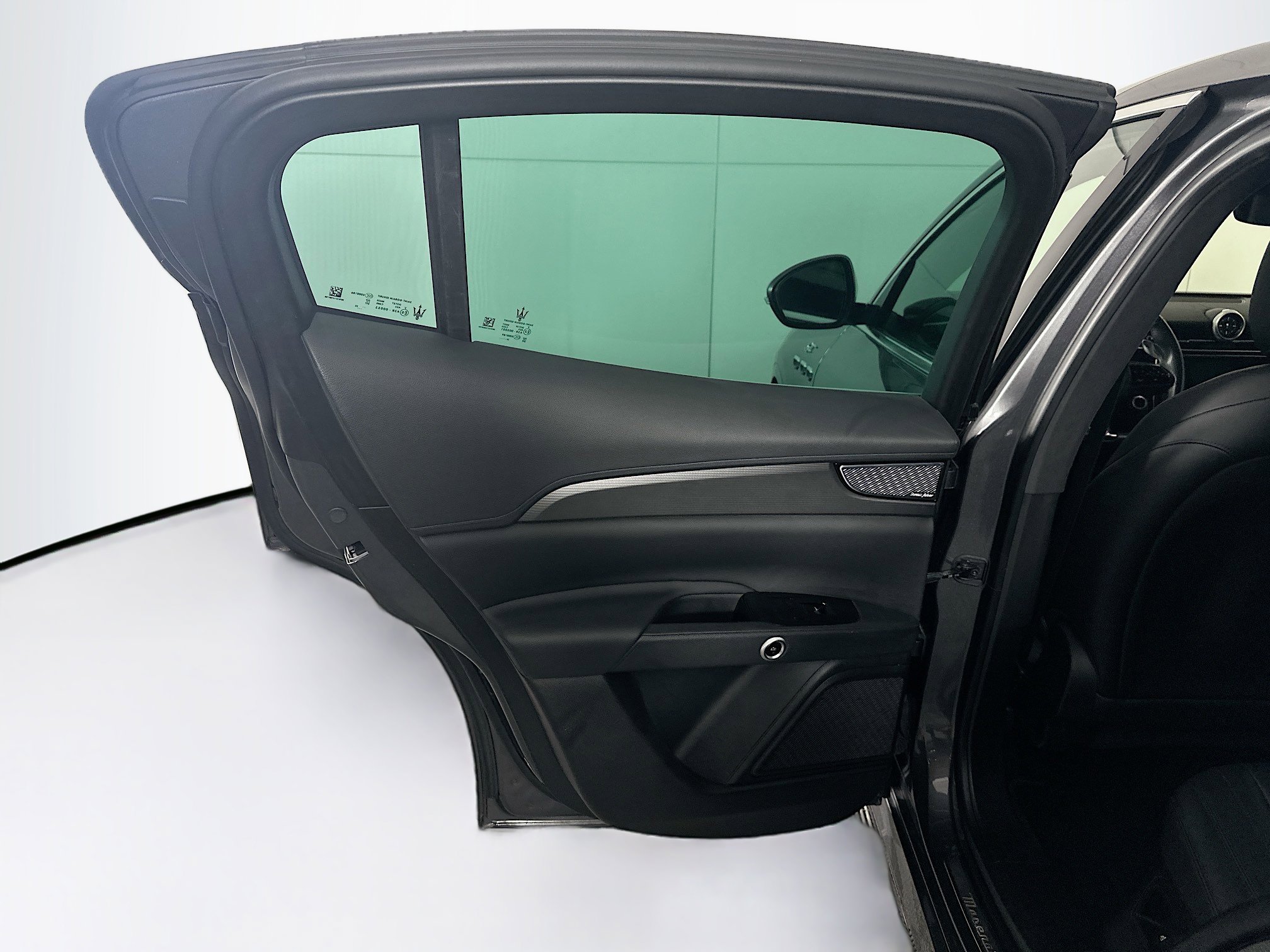 Used 2024 Maserati Grecale GT image 25