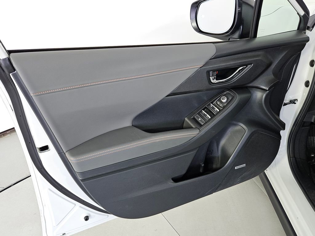 Certified 2025 Subaru Crosstrek 2.5i Limited w/ Crosstrek Mirror Package image 14