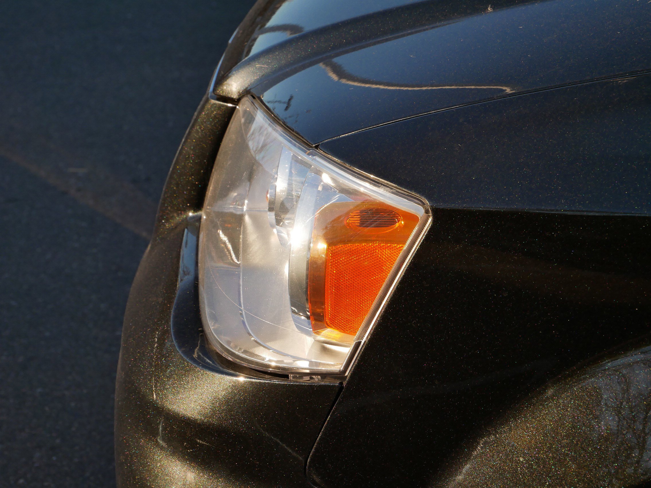 Used 2014 Chrysler Town & Country Touring image 16