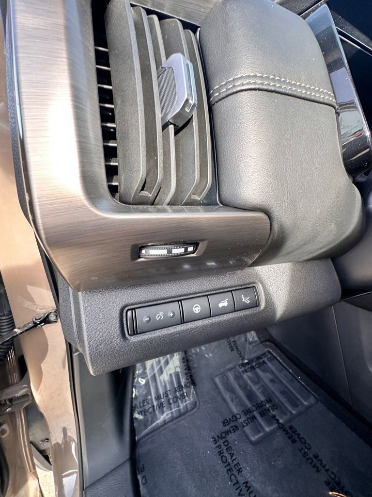 Certified 2024 Nissan Pathfinder Platinum image 25