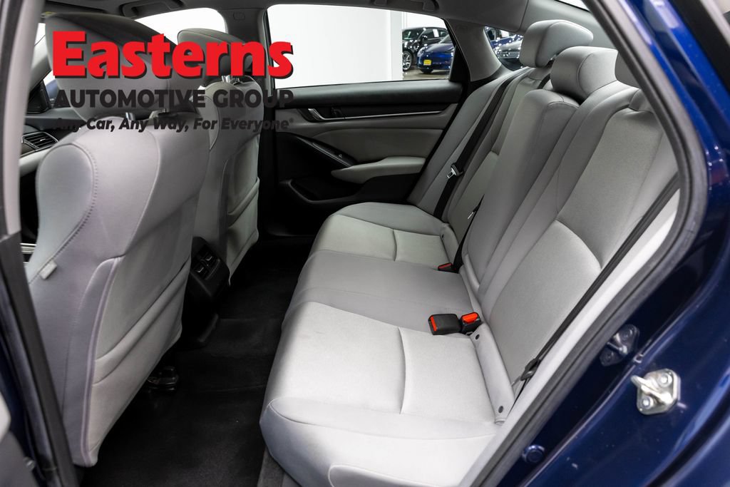 Used 2019 Honda Accord EX image 19