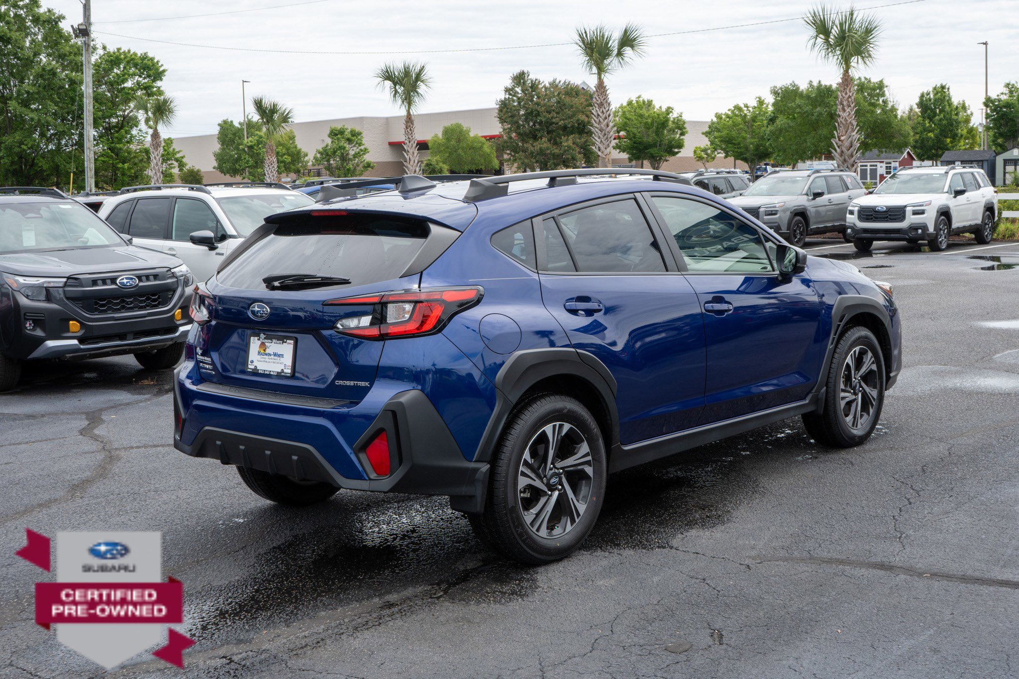 Used 2024 Subaru Crosstrek 2.0i Premium AWD/4WD image 3