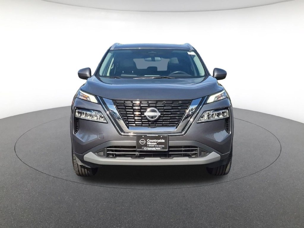 Used 2023 Nissan Rogue SV w/ SV Premium Package AWD/4WD image 2