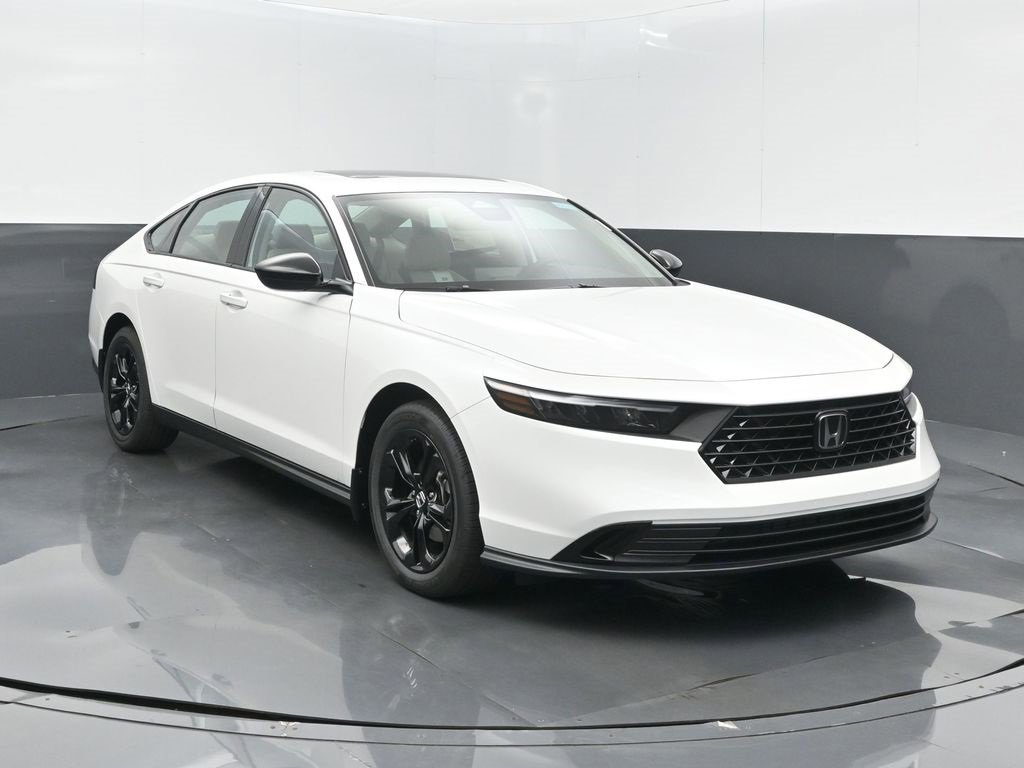 New 2025 Honda Accord SE image 2