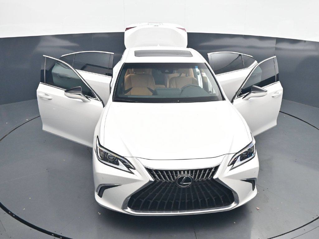 Used 2025 Lexus ES 350 w/ Premium Package FWD image 44