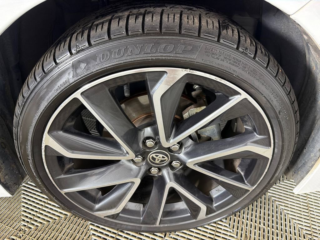 Used 2022 Toyota Corolla SE FWD image 12