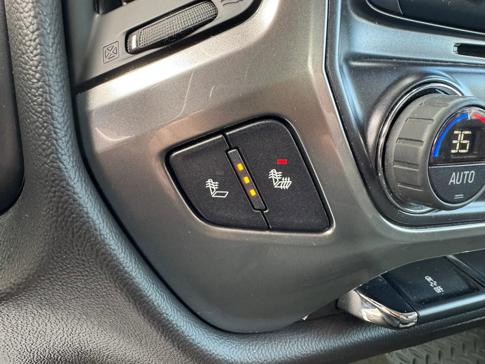 Used 2016 Chevrolet Silverado 1500 LT w/ All Star Edition image 20