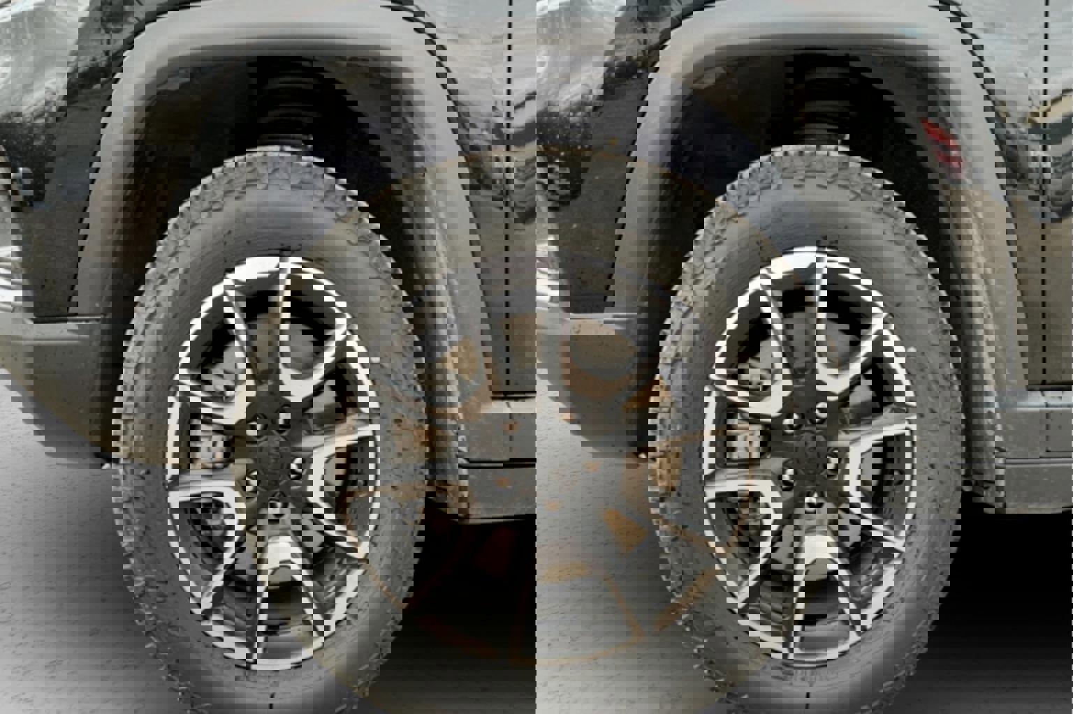 Used 2024 Jeep Compass Trailhawk image 18