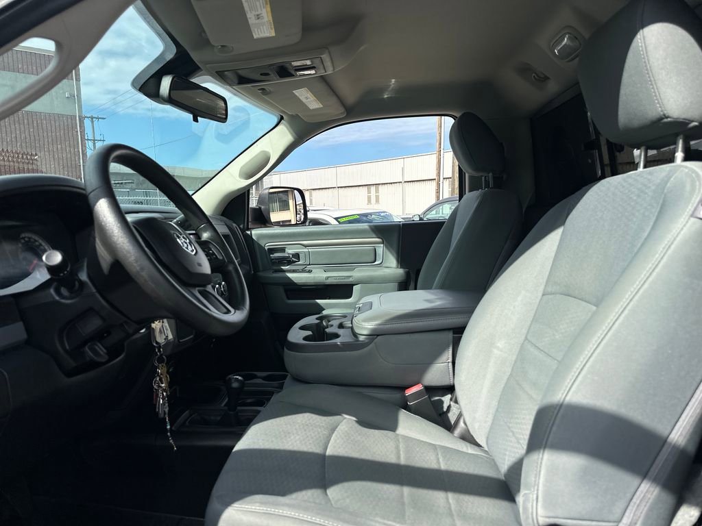 Used 2016 RAM 3500 Tradesman w/ Power & Remote Entry Group image 15