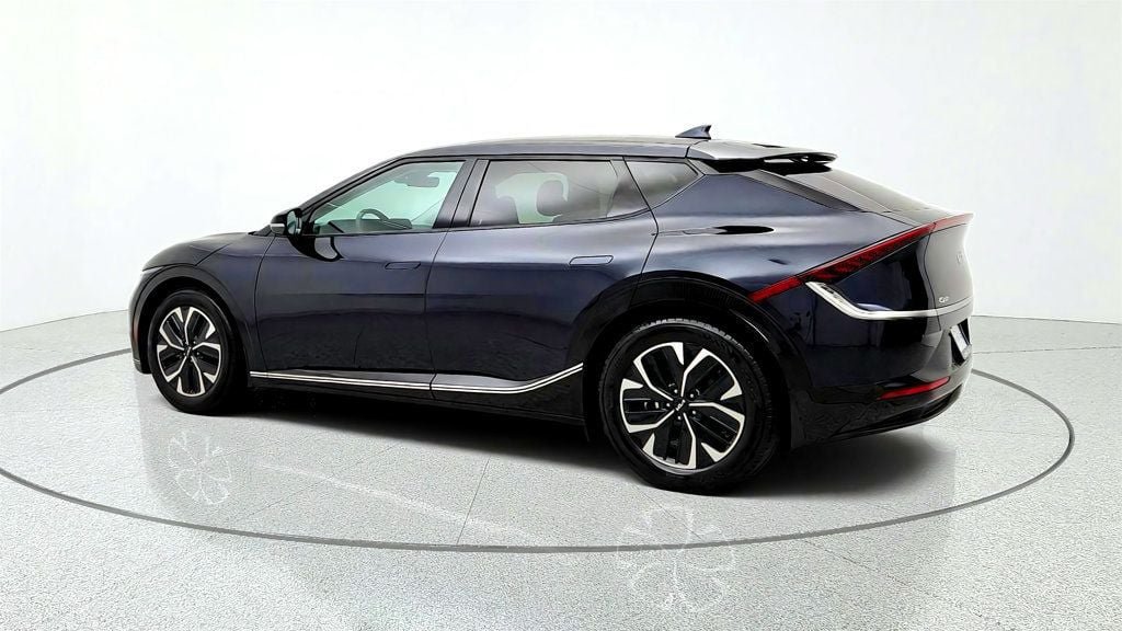 Used 2022 Kia EV6 Wind AWD/4WD image 7