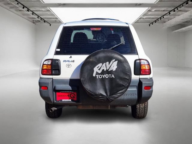 Used 1999 Toyota RAV4 2WD 4-Door image 4