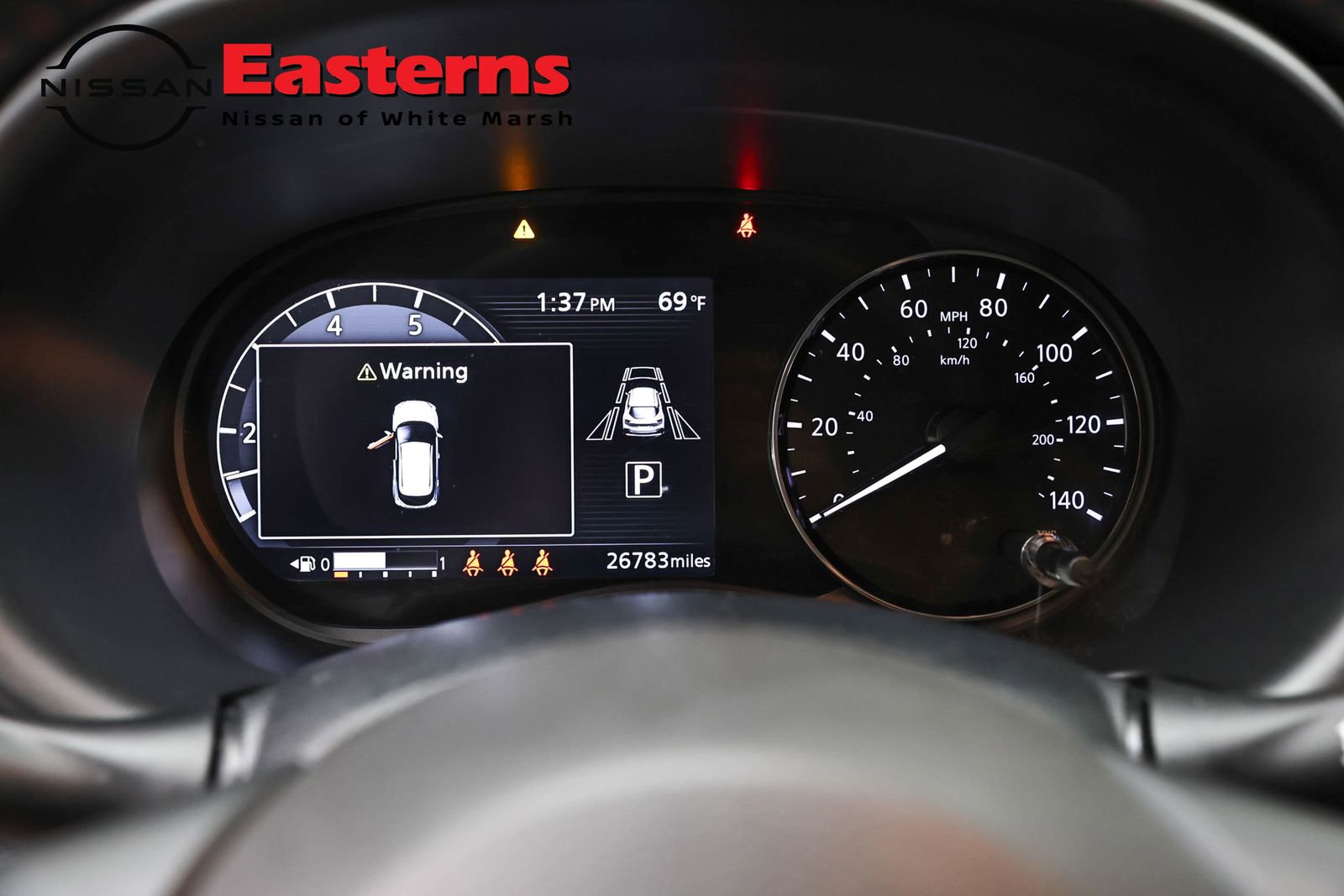 Used 2023 Nissan Kicks SR w/ SR Premium Package FWD image 17