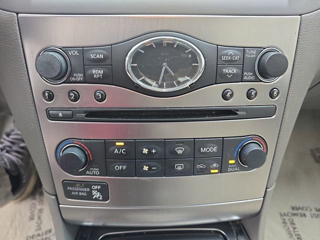 Used 2015 INFINITI Q40 w/ Moonroof Package image 35