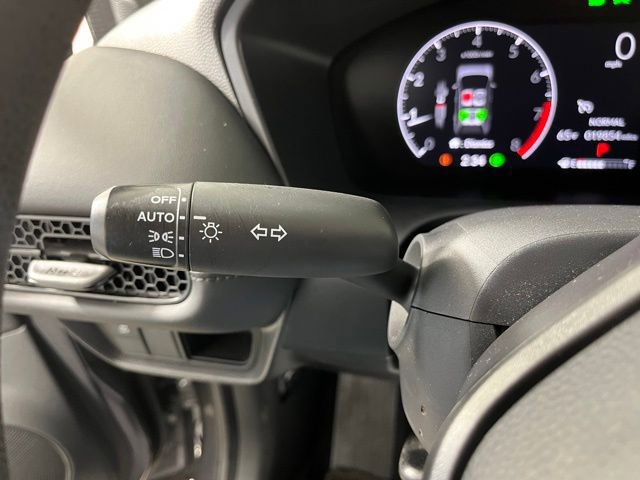 Used 2023 Honda HR-V LX image 18