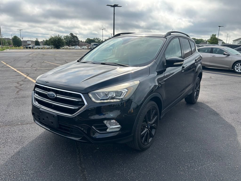 Used 2017 Ford Escape Titanium AWD/4WD image 7