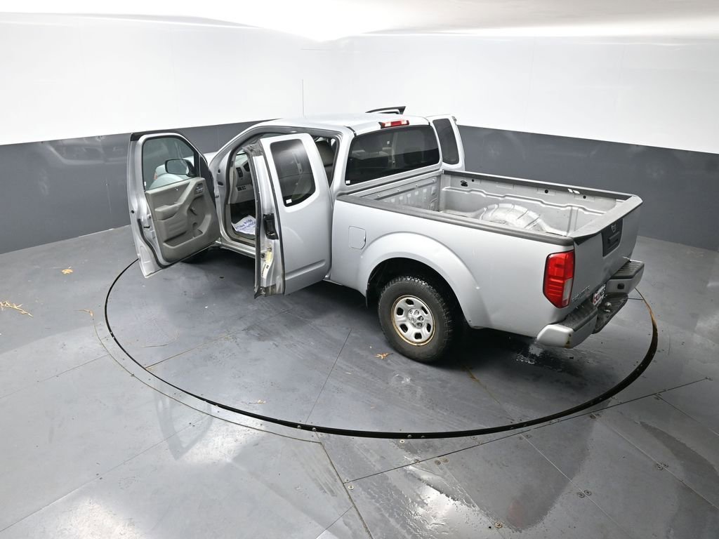 Used 2017 Nissan Frontier S image 56