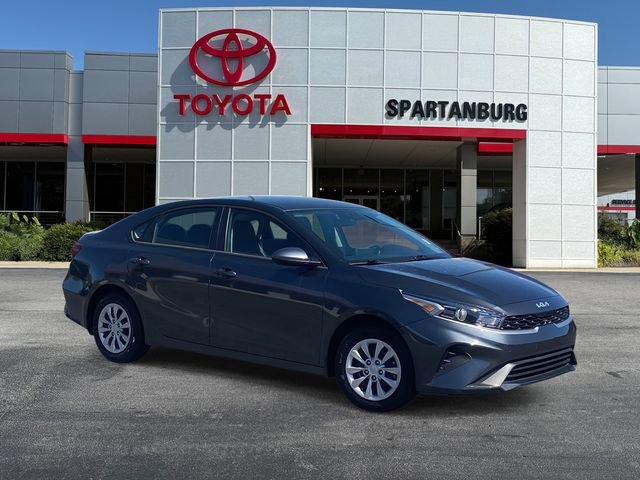 Used 2024 Kia Forte LX image 1