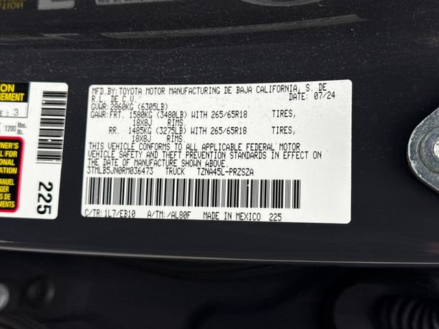 Used 2024 Toyota Tacoma Limited w/ Limited Package (LT) AWD/4WD image 22
