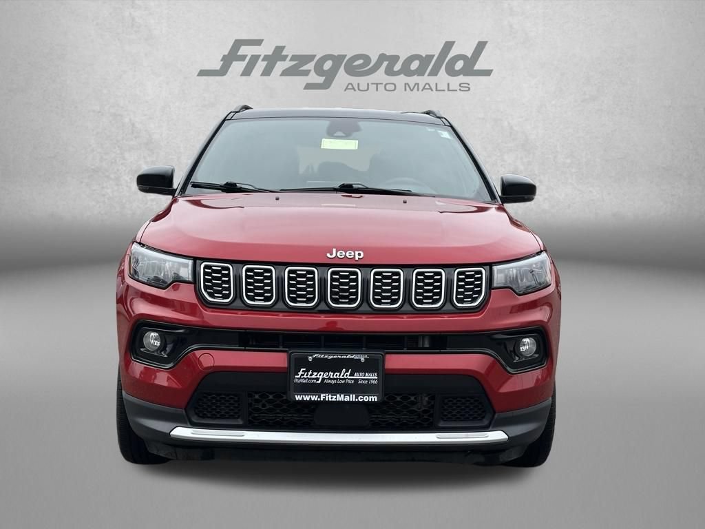 Used 2024 Jeep Compass Limited AWD/4WD image 3