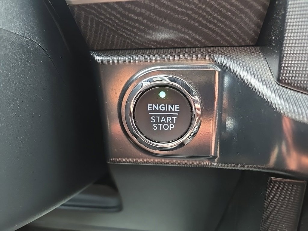 Used 2023 Ford F150 Platinum w/ FX4 Off-Road Package image 63