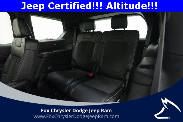 Used 2023 Jeep Grand Cherokee L Laredo image 17