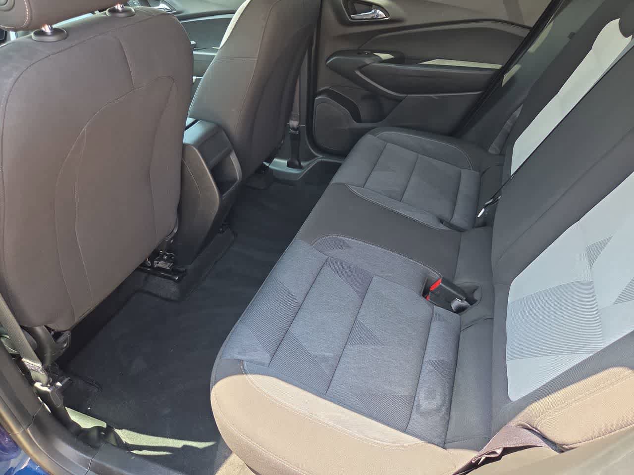 Used 2024 Chevrolet Trax LS w/ LS Convenience Package FWD image 20