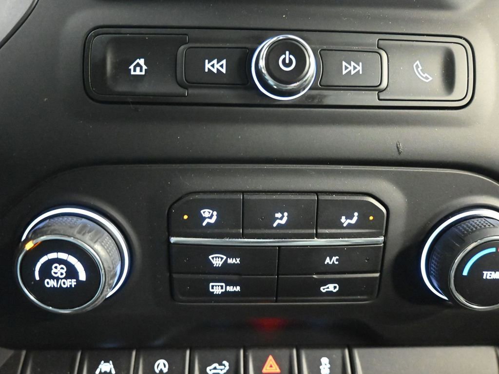 Used 2022 Chevrolet Silverado 1500 Custom image 13