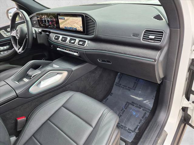 Used 2025 Mercedes-Benz GLS 450 4MATIC image 23