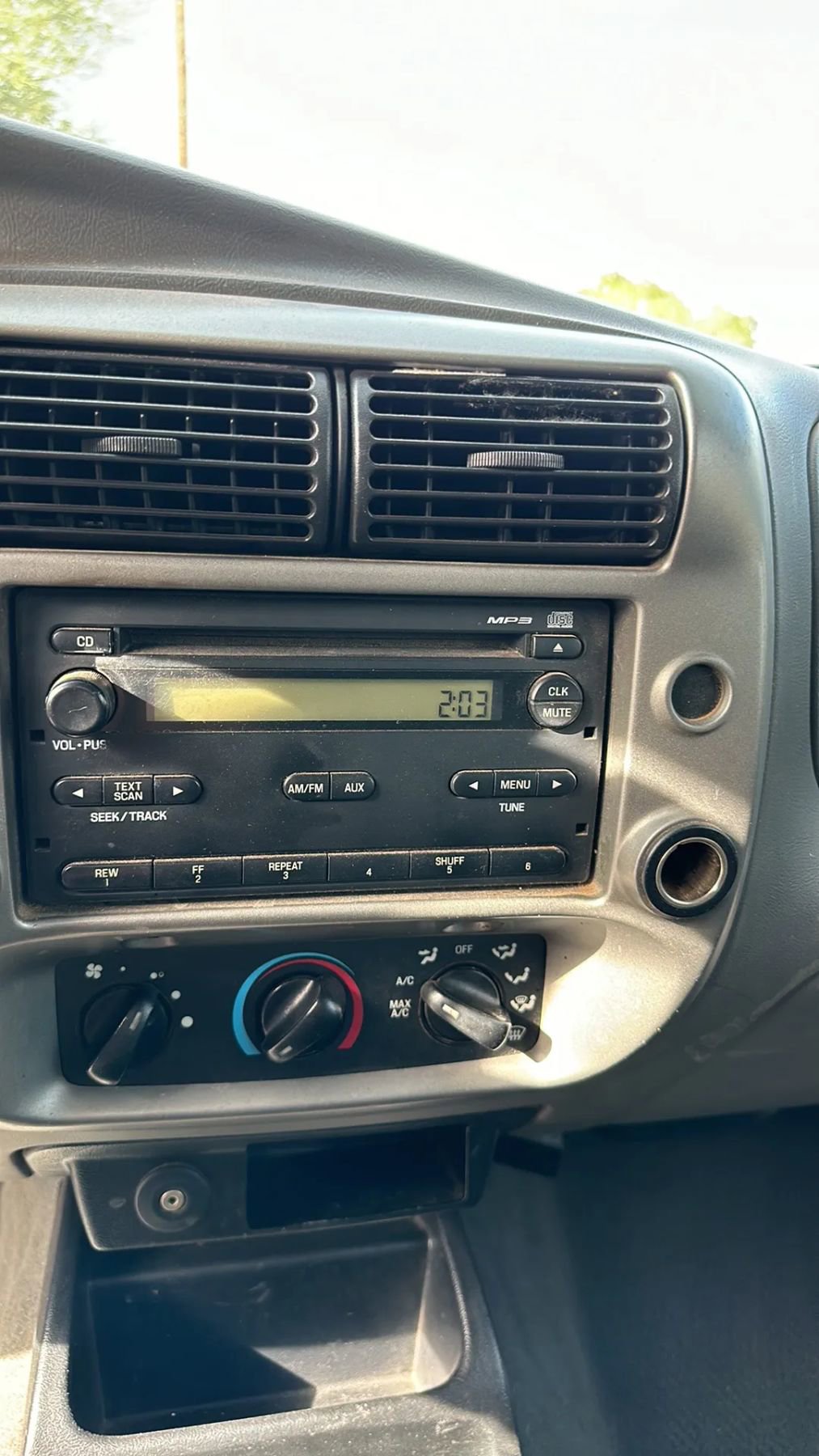 Used 2007 Ford Ranger XLT image 14