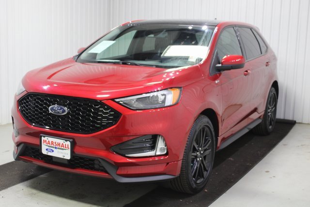 Used 2022 Ford Edge ST-Line image 3