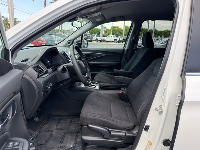Used 2019 Honda Pilot LX image 10