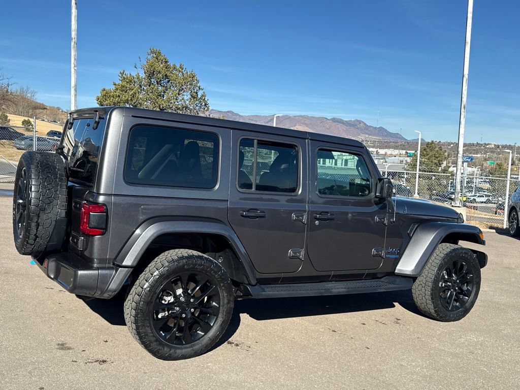 Used 2021 Jeep Wrangler Unlimited Sahara image 7