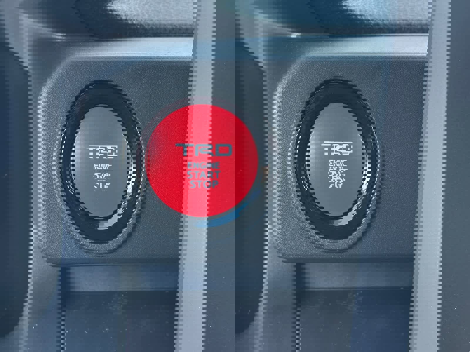 Certified 2025 Toyota Tacoma TRD Off-Road image 5