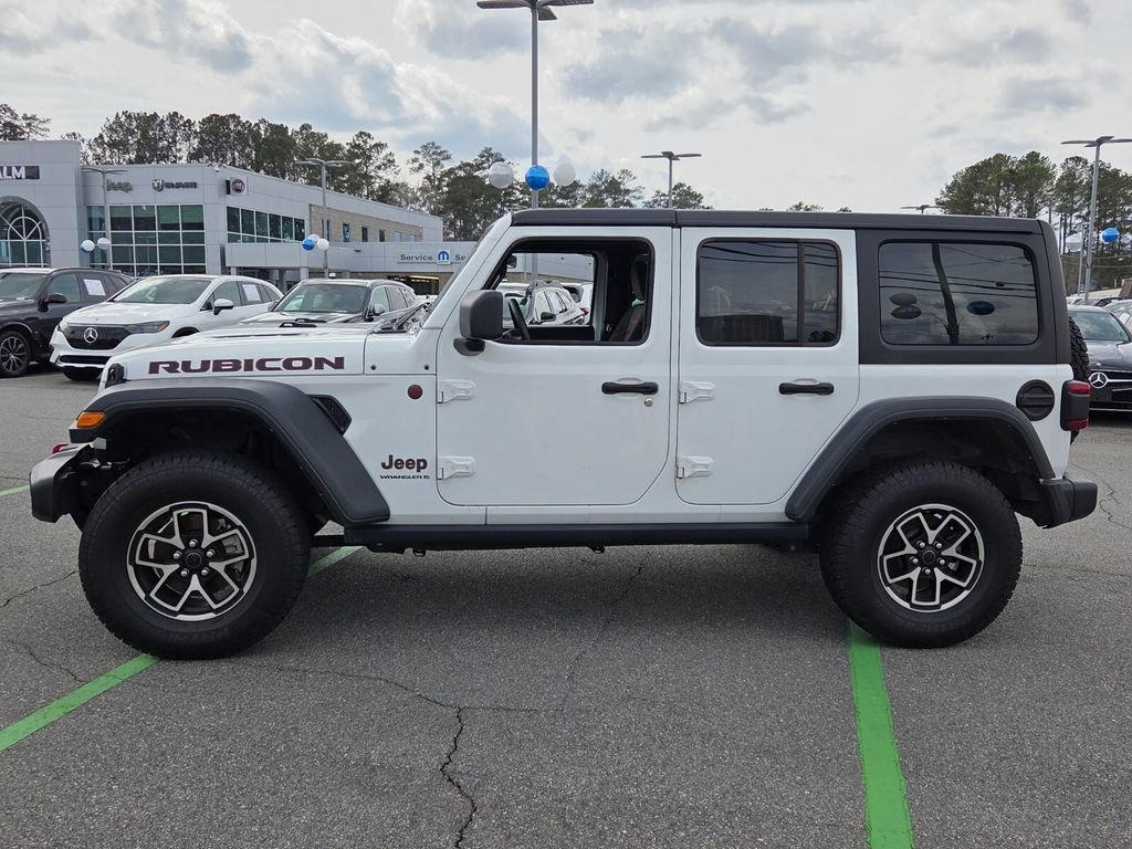 Used 2024 Jeep Wrangler Unlimited Rubicon image 4
