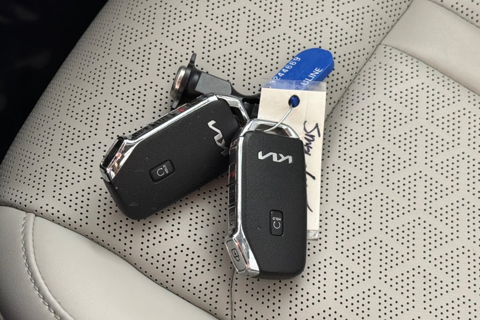 Used 2022 Kia Sorento SX AWD/4WD image 25