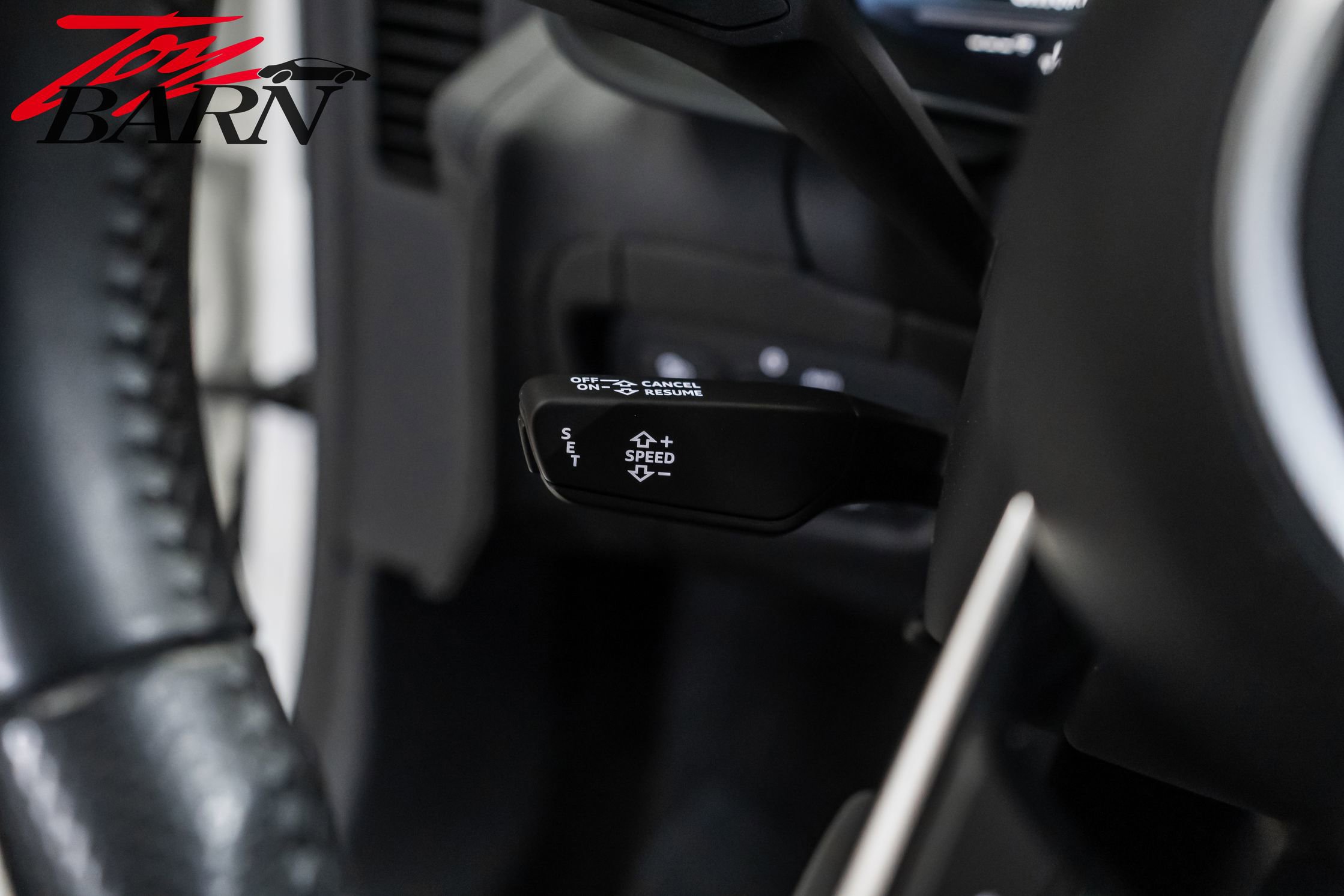 Used 2018 Audi R8 V10 image 36